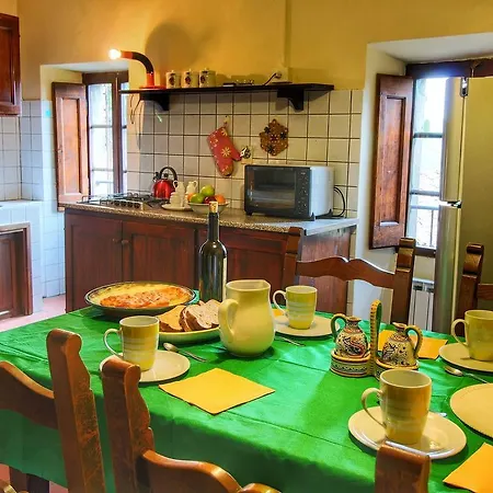 Holiday home Belvilla By Oyo La Terrazza Monte Santa Maria Tiberina